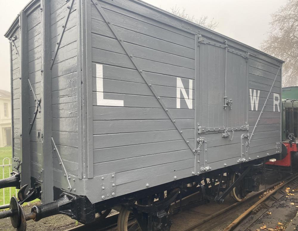 London and North Western Railway box van, Dockyard Yard No. 516
